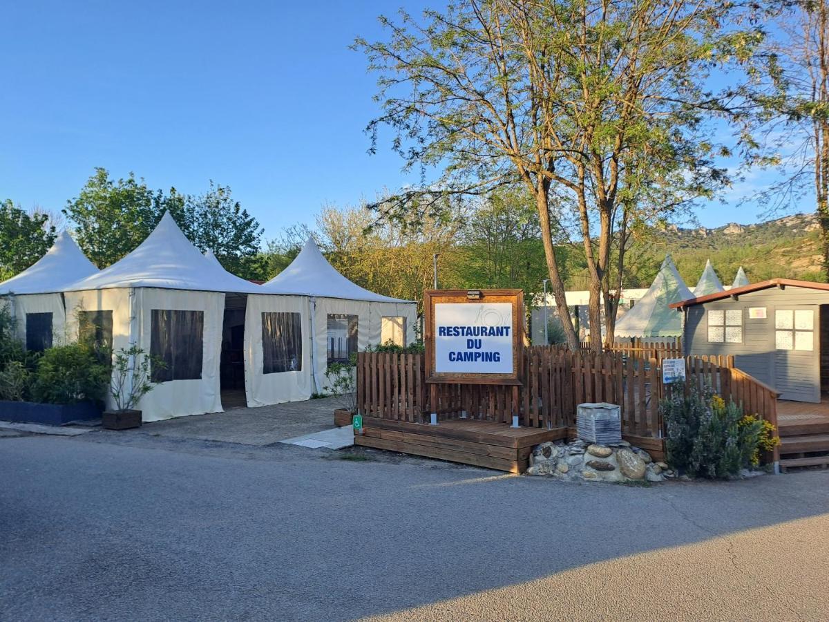 Отель Chalet Pour 5 Personnes Equipe Sur Emplacement Privatif Dans Camping 4 Etoiles Appartenant Et Gere Par Un Particulier Фуа Экстерьер фото