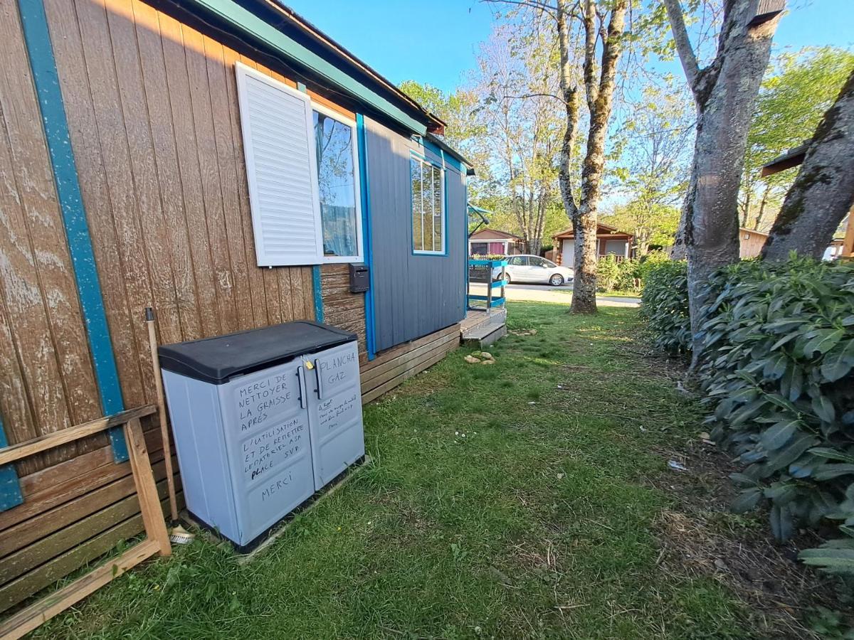 Отель Chalet Pour 5 Personnes Equipe Sur Emplacement Privatif Dans Camping 4 Etoiles Appartenant Et Gere Par Un Particulier Фуа Экстерьер фото